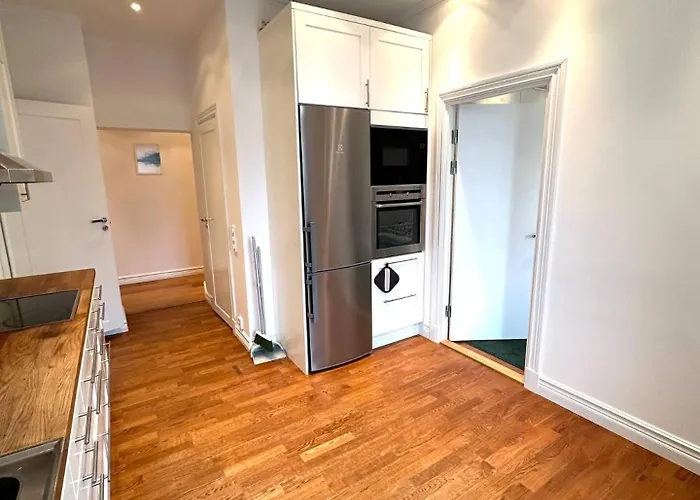 Luxury Apartment In City